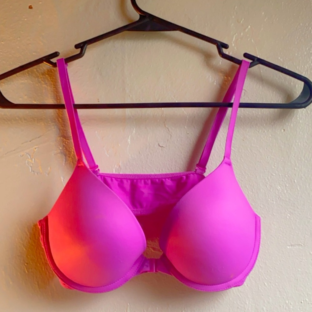 Victorias Secret Bra.